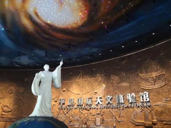 展位設(shè)計(jì)還是得創(chuàng)意先行！